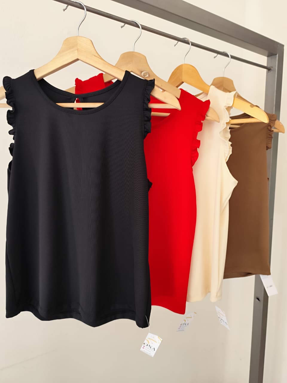 Musculosa con volados